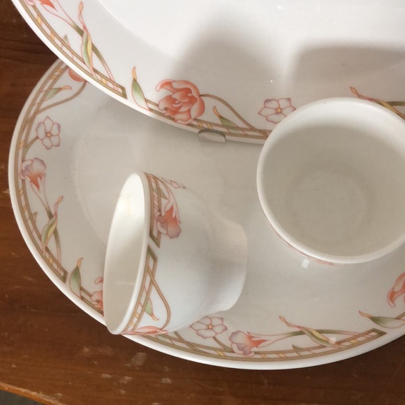 Retro Serving Ware - Picture 2 of 5